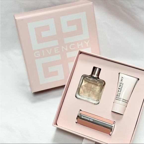 Givenchy Other - Givenchy  set